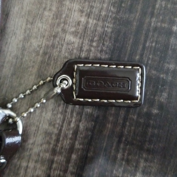 Coach - Picture 3 of 3